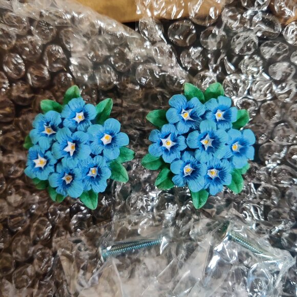 1999 Avon Gift Collection "Forget Me Knots" Drawer Pulls 2 count - Picture 1 of 15